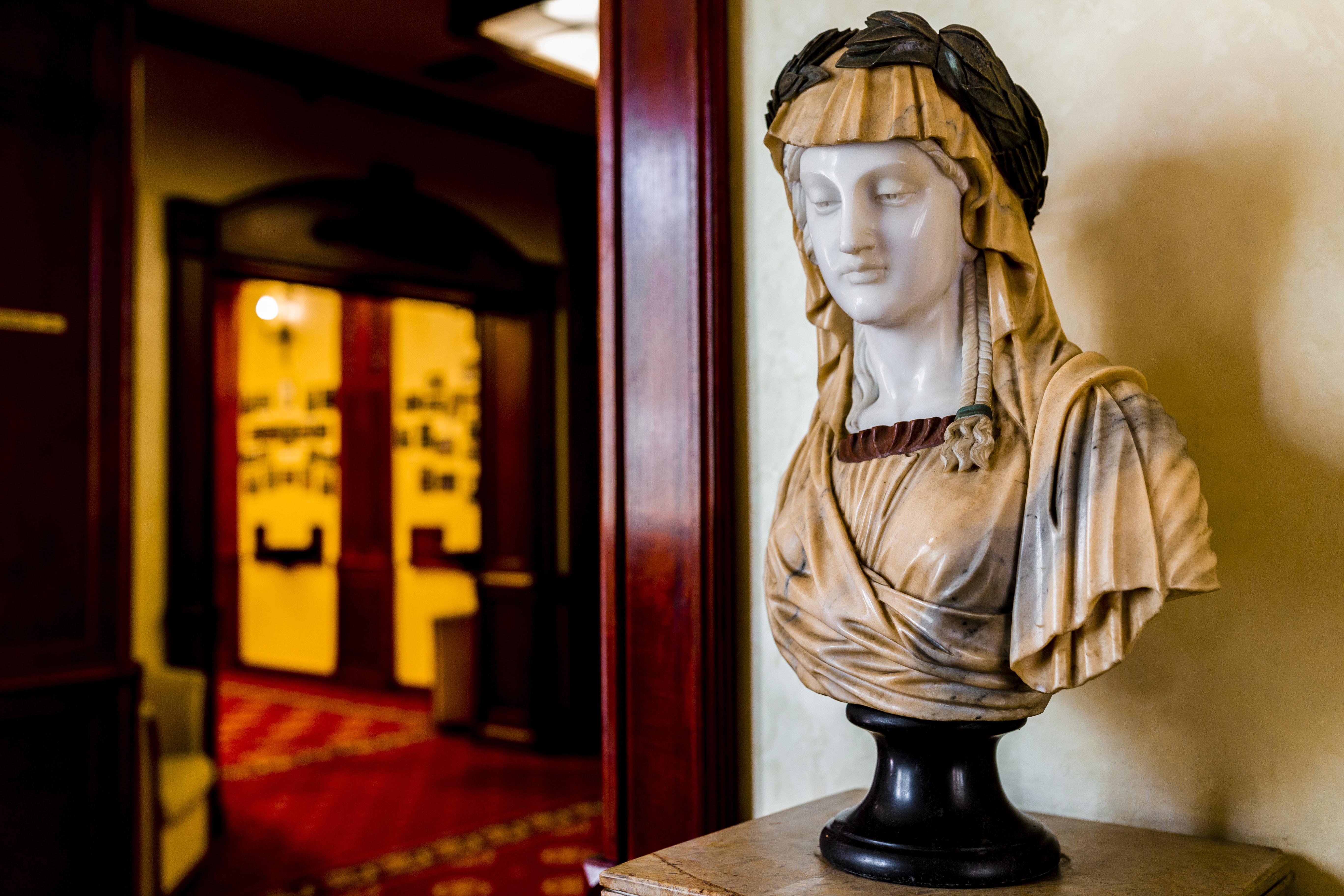 Hotel Golden House Craiova Dış mekan fotoğraf