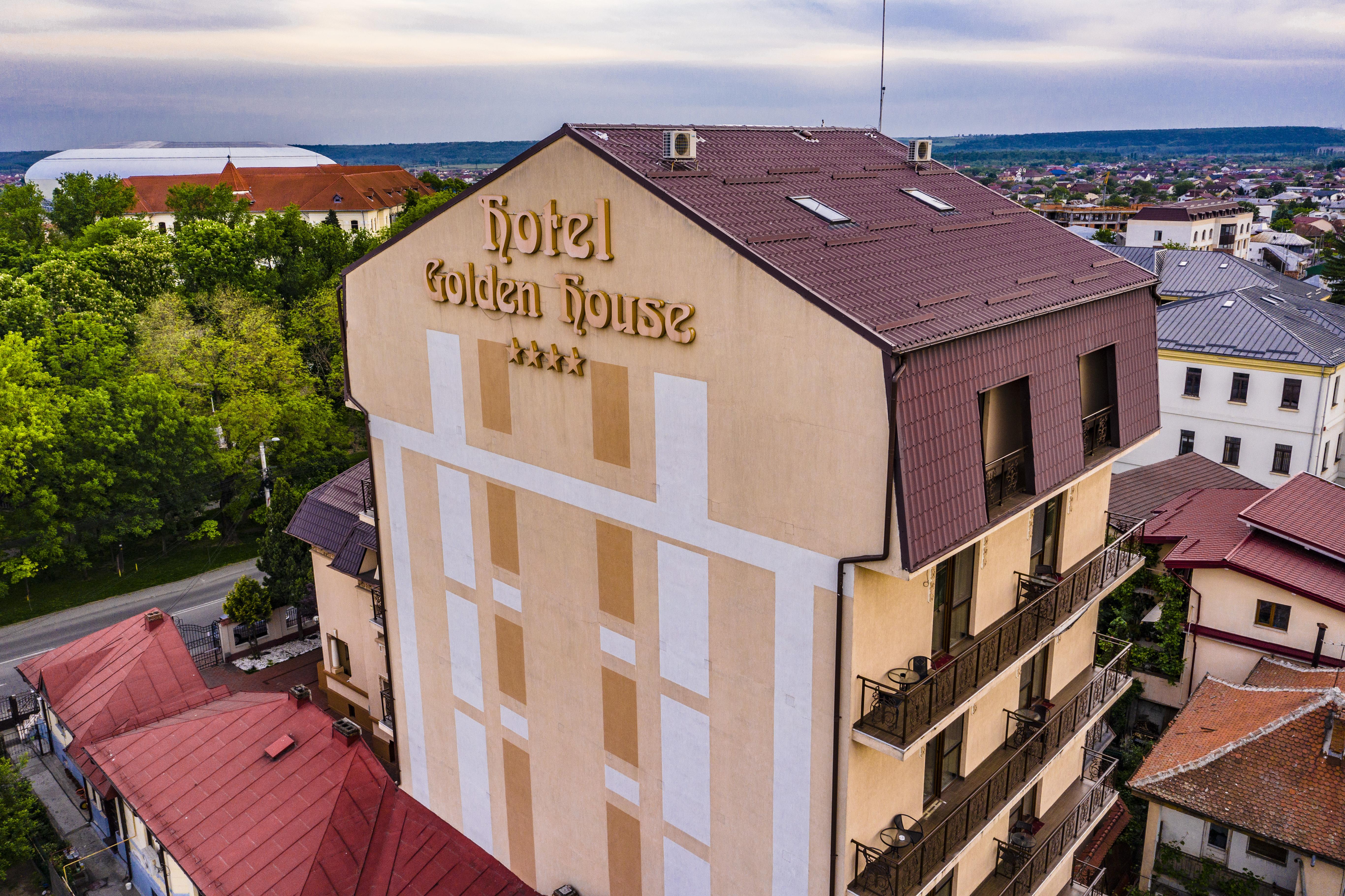 Hotel Golden House Craiova Dış mekan fotoğraf